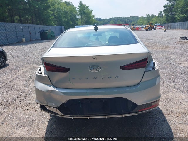 Hyundai ELANTRA SEL 2019 5NPD84LF6KH474851 Image 16