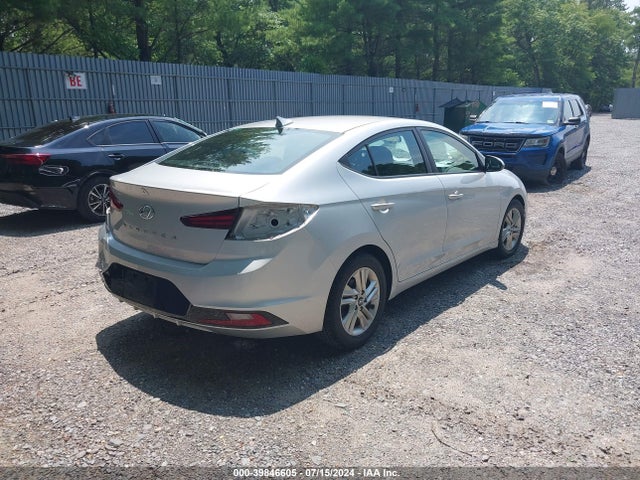 Hyundai ELANTRA SEL 2019 5NPD84LF6KH474851 Image 4