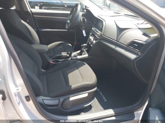 Hyundai ELANTRA SEL 2019 5NPD84LF6KH474851 Image 5