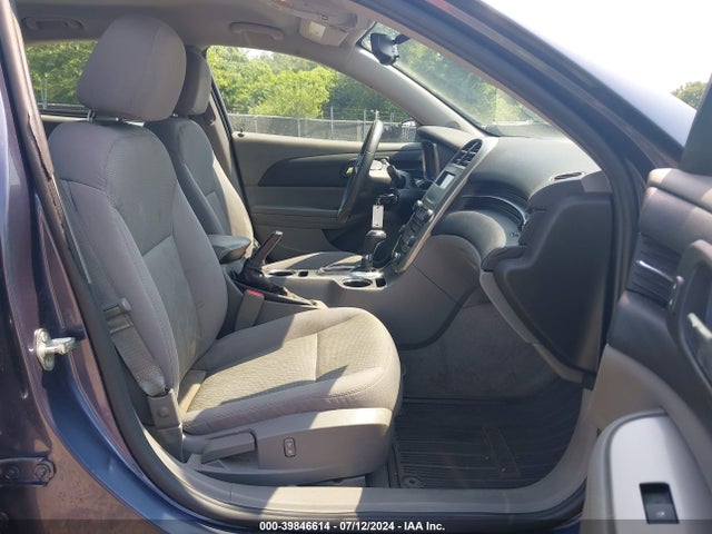 Chevrolet MALIBU LS 2015 1G11B5SL7FF208684 Image 5