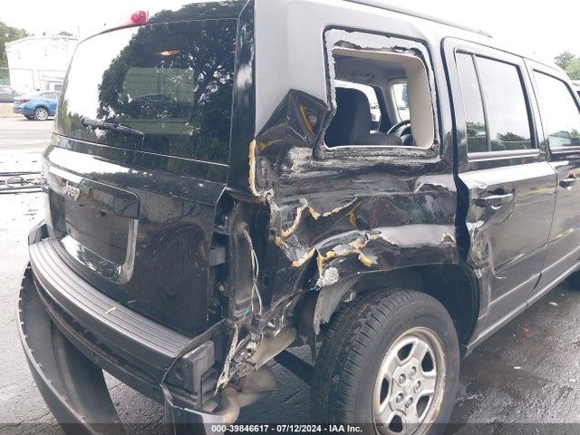 1C4NJPBB7HD120215 Jeep Patriot Sport Fwd