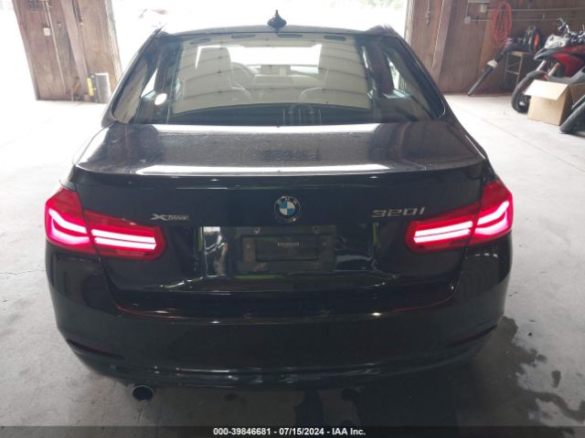 WBA8A3C54JA489326 BMW 320i Xdrive