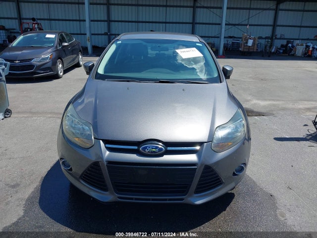 Ford Focus Titanium 2014 1FADP3J22EL165557 Image 6