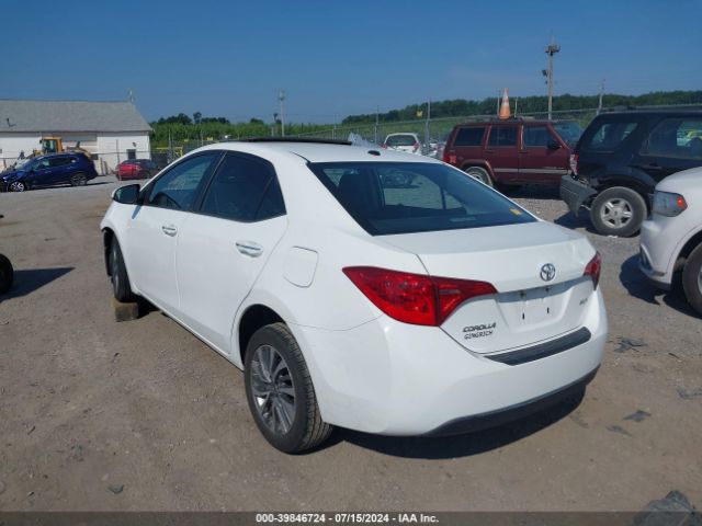 2T1BURHE5JC000052 Toyota Corolla Xle