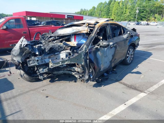 58ADA1C1XMU012295 Lexus ES 300H