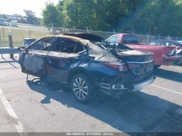 58ADA1C1XMU012295 Lexus ES 300H