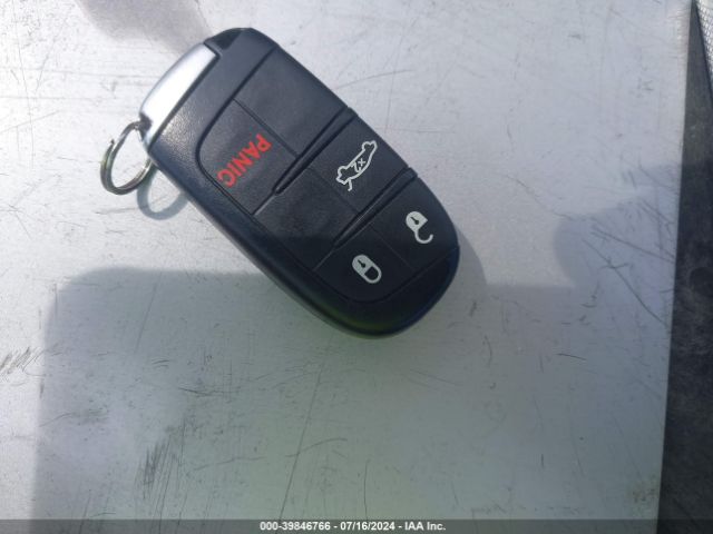 2C3CDZAG8KH623290 Dodge Challenger Sxt