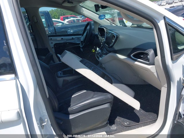 Chrysler Pacifica Touring L 2023 2C4RC1BG2PR571374 Image 5