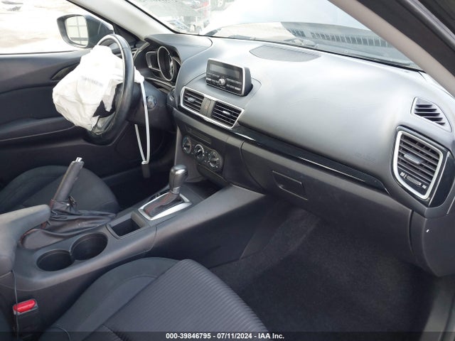 3MZBM1V76EM105717 Mazda Mazda3 I Touring