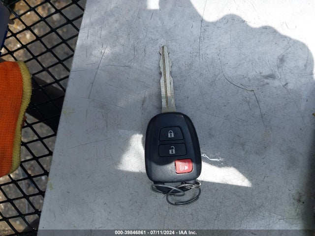 JTLZE4FE1EJ049748 Scion XB