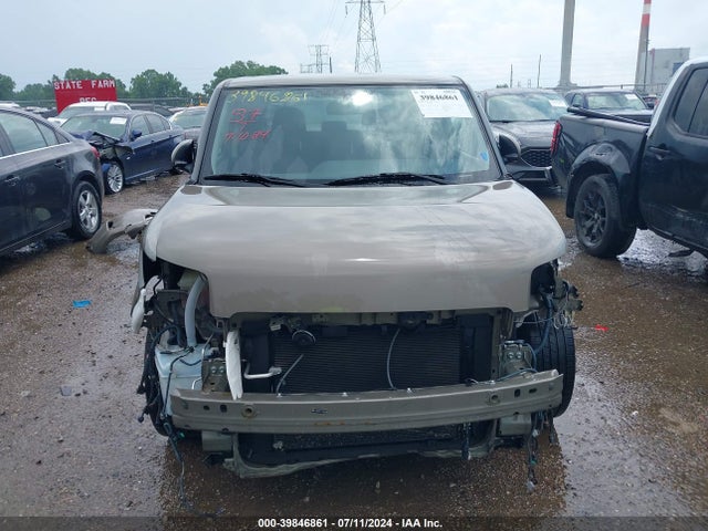 JTLZE4FE1EJ049748 Scion XB