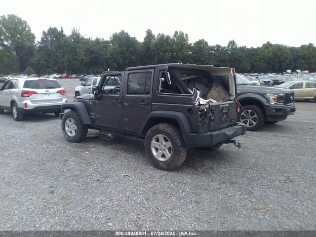 1C4BJWDG7GL237352 Jeep Wrangler Unlimited Sport