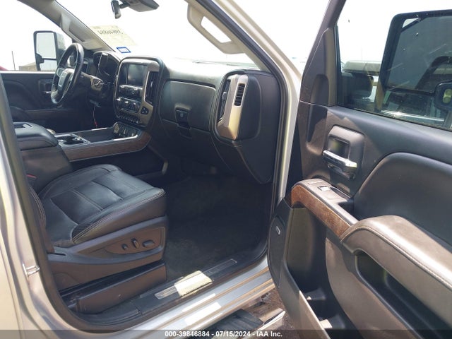 1GT12UEY6JF260034 GMC Sierra 2500hd Denali