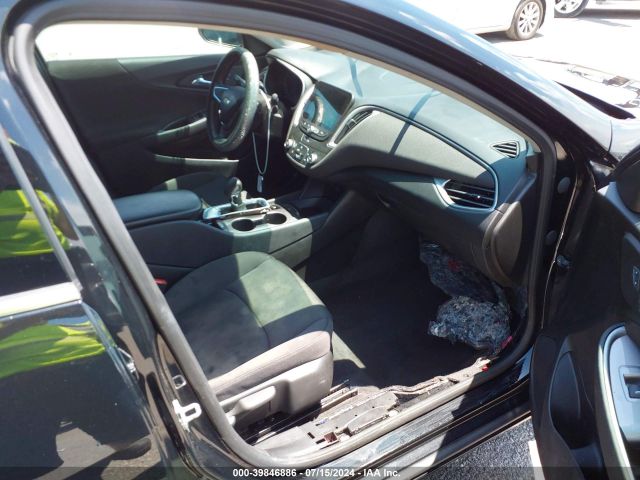 1G1ZG5ST8MF034075 Chevrolet Malibu Fwd Rs
