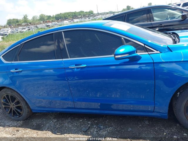 3FA6P0MU9KR197407 Ford Fusion Hybrid Sel