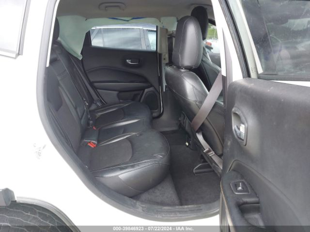 3C4NJDBB6LT107182 Jeep Compass Latitude 4x4