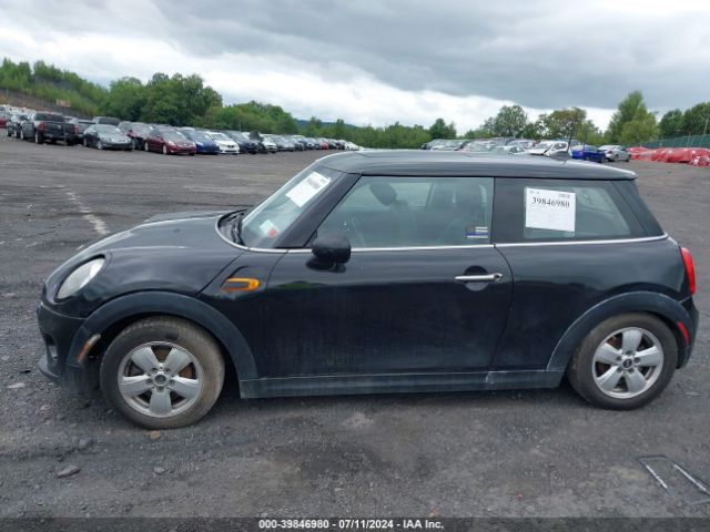 WMWXP5C55GT739286 Mini Hardtop Cooper