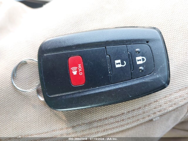 Toyota Rav4 Xle 2019 JTMP1RFV7KD036492 Image 11
