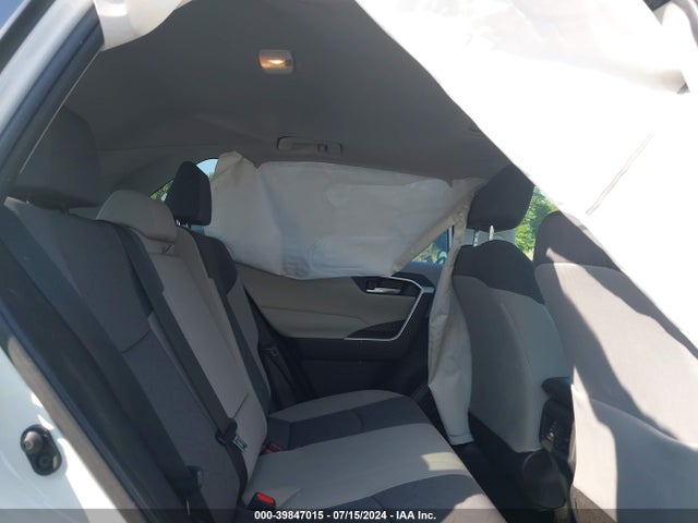 Toyota Rav4 Xle 2019 JTMP1RFV7KD036492 Image 8