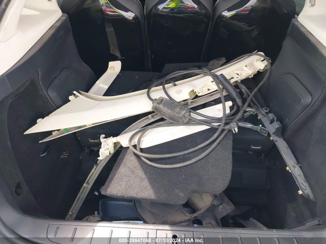 Tesla Model X 60d/70d/75d/90d 2016 5YJXCAE22GF002558 Image 12