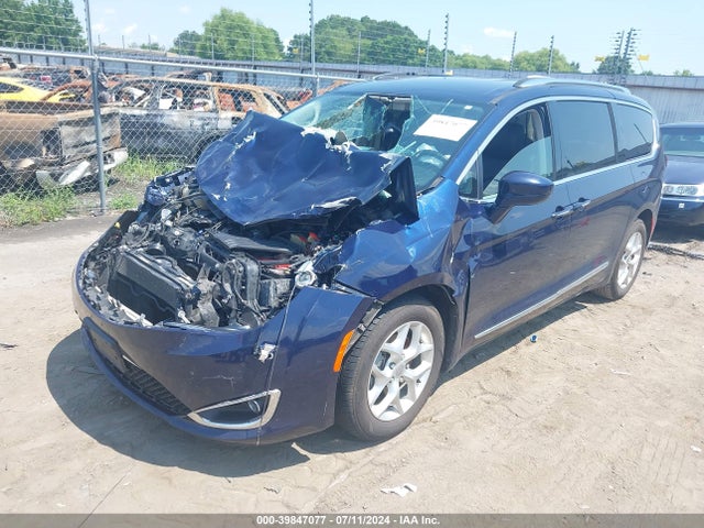 Chrysler Pacifica Touring L 2019 2C4RC1BG9KR547906 Image 2