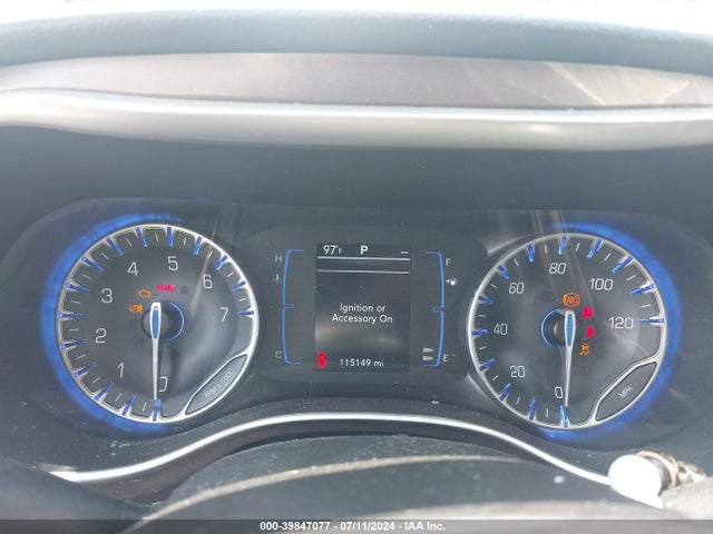 Chrysler Pacifica Touring L 2019 2C4RC1BG9KR547906 Image 7