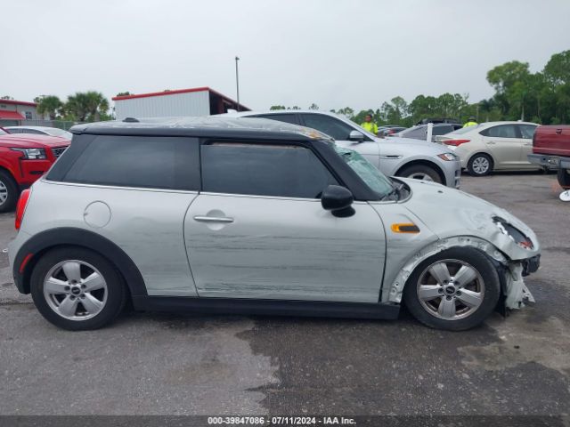 WMWXP5C38H3C64039 Mini Hardtop Cooper