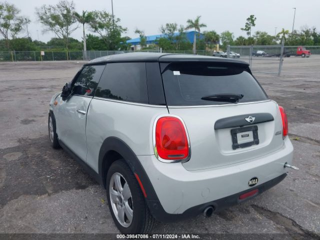 WMWXP5C38H3C64039 Mini Hardtop Cooper