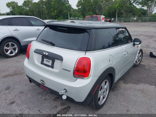 WMWXP5C38H3C64039 Mini Hardtop Cooper