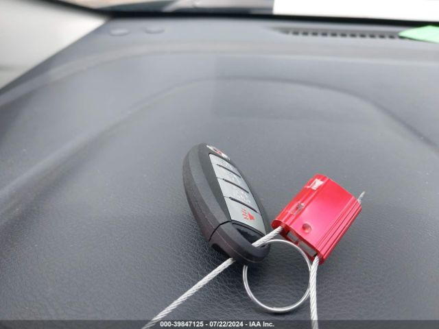 3N1CN8EV7ML922696 Nissan Versa Sv Xtronic Cvt