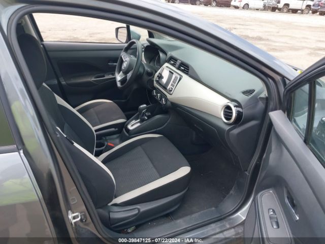 3N1CN8EV7ML922696 Nissan Versa Sv Xtronic Cvt