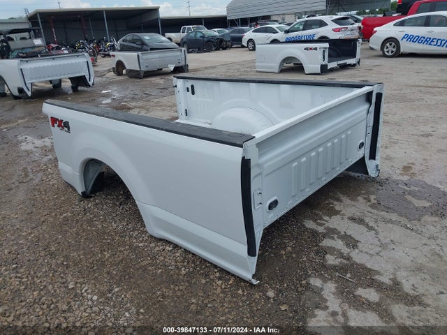 2021 2021 FORD SUPER main image