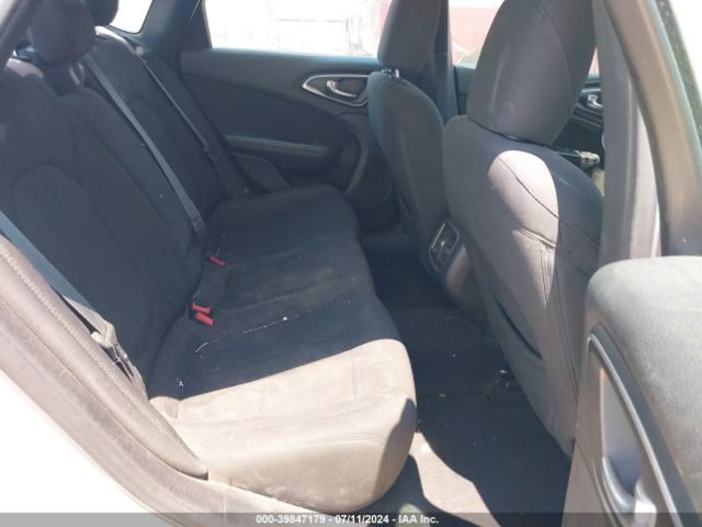 1C3CCCAB4FN533412 Chrysler 200 Limited