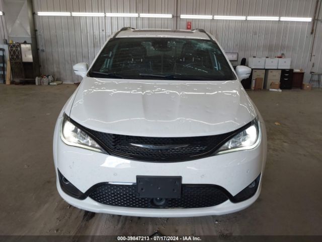 2C4RC1GG3KR741856 Chrysler Pacifica Limited