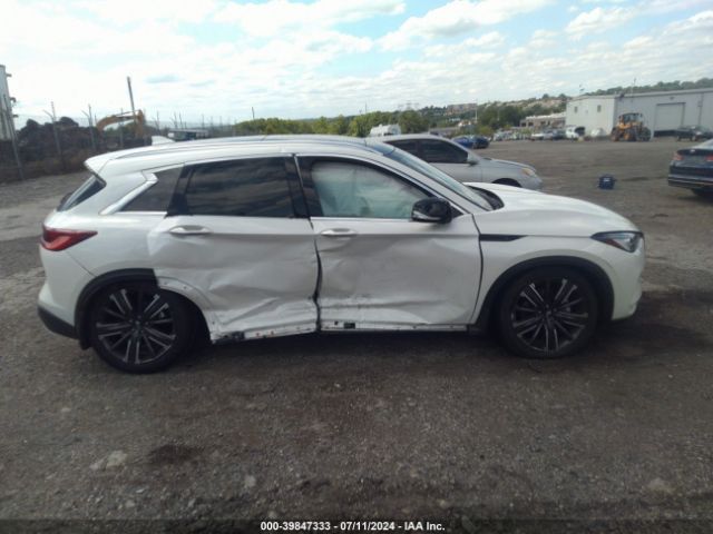 3PCAJ5BB3NF115407 Infiniti Qx50 Luxe Awd