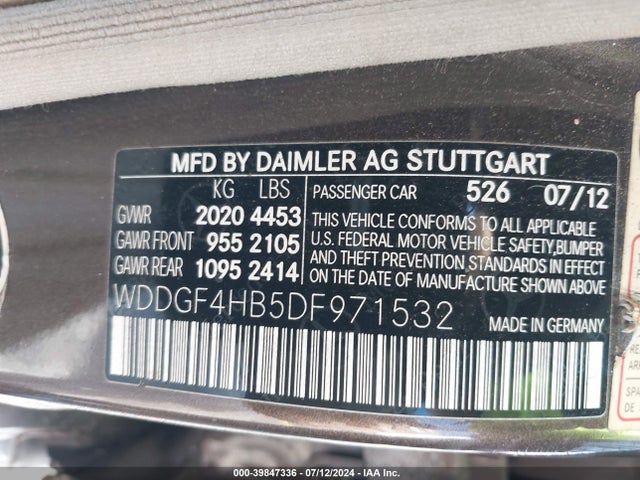 2013 Mercedes-benz C 250 Luxury/sport მანქანა იყიდება აუქციონზე, vin: WDDGF4HB5DF971532, აუქციონის ნომერი: 39847336
