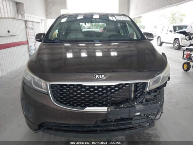 KNDMB5C15G6211943 KIA SEDONA LX
