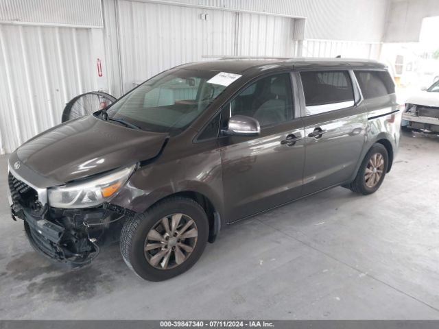 KNDMB5C15G6211943 KIA SEDONA LX