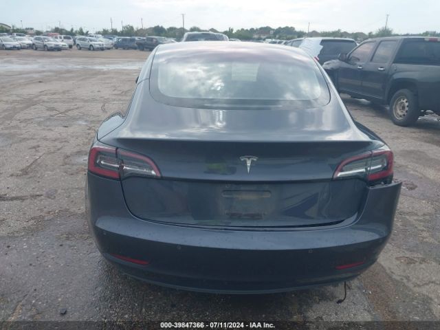 5YJ3E1EA4JF032054 Tesla MODEL 3