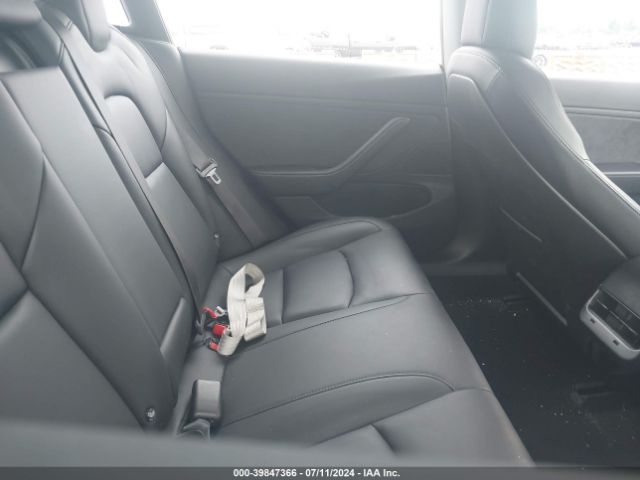 5YJ3E1EA4JF032054 Tesla MODEL 3