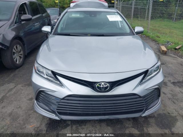4T1C11AK1NU640584 Toyota CAMRY LE