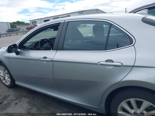 4T1C11AK1NU640584 Toyota CAMRY LE
