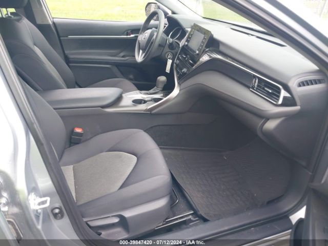 4T1C11AK1NU640584 Toyota CAMRY LE