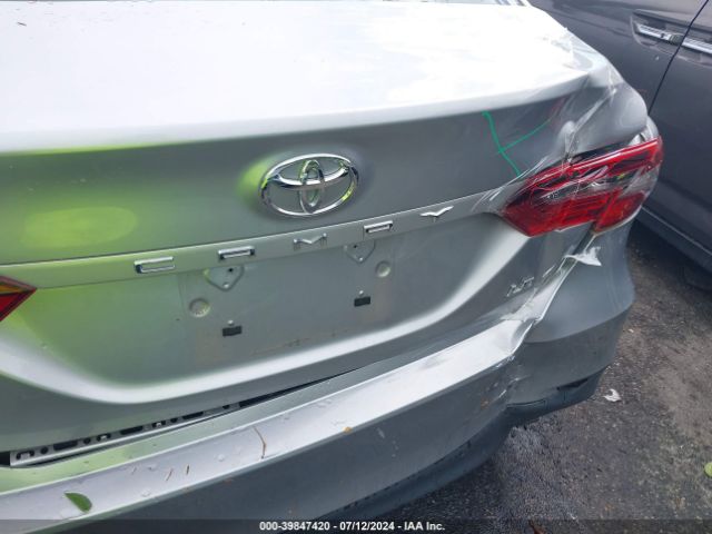 4T1C11AK1NU640584 Toyota CAMRY LE