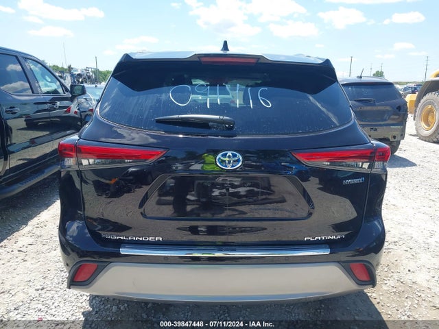 Toyota Highlander Hybrid Platinum 2022 5TDEBRCH8NS091416 Image 16