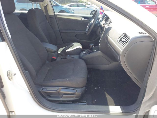 3VWLA7AJ3FM335427 Volkswagen Jetta 2.0l Tdi S