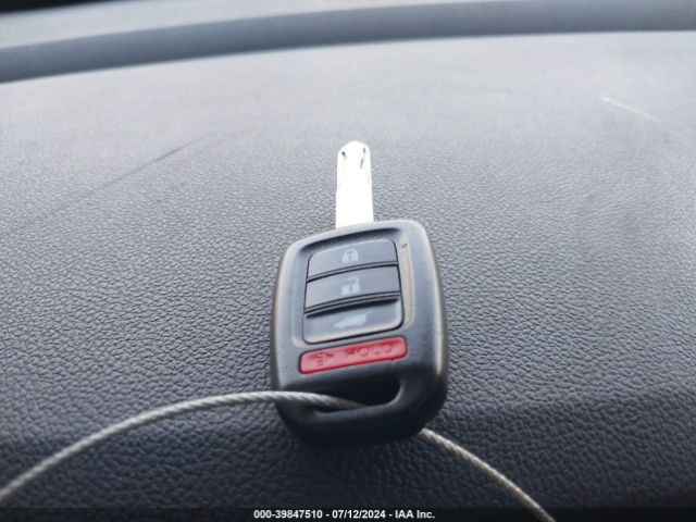 5J6RM3H37FL010103 Honda CR-V LX