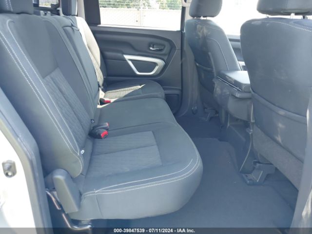 1N6AA1EK1JN514877 Nissan TITAN SV