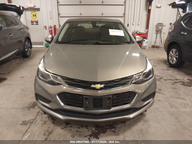 Chevrolet Cruze Lt Auto 2018 1G1BE5SM7J7212600 Image 13