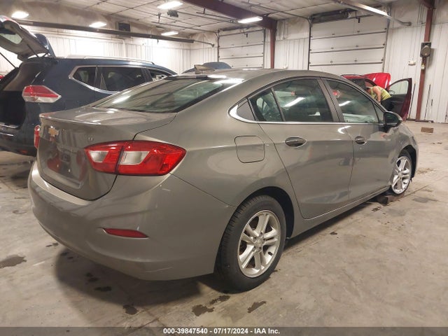 Chevrolet Cruze Lt Auto 2018 1G1BE5SM7J7212600 Image 4